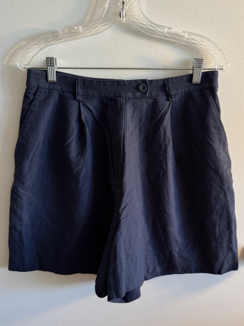 Darling Linen Cotton Blend Women’s Navy Pleated High Waist Shorts Size M Coastal